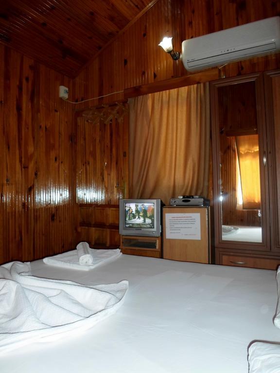 Oran Pansiyon Agac Evler Hotell Çıralı Rum bild